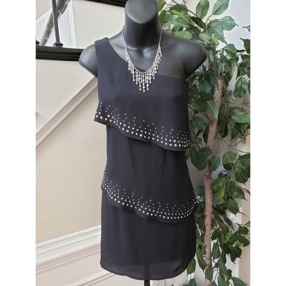 Express Knee Length Dress Women Size 0 Roman Black Lined One Shoulder Off Tiered - Picture 1 of 11